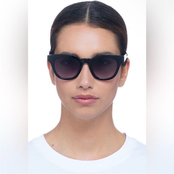 AIRE NWT Dorado 50mm D-Frame Sunglasses Black main image 4